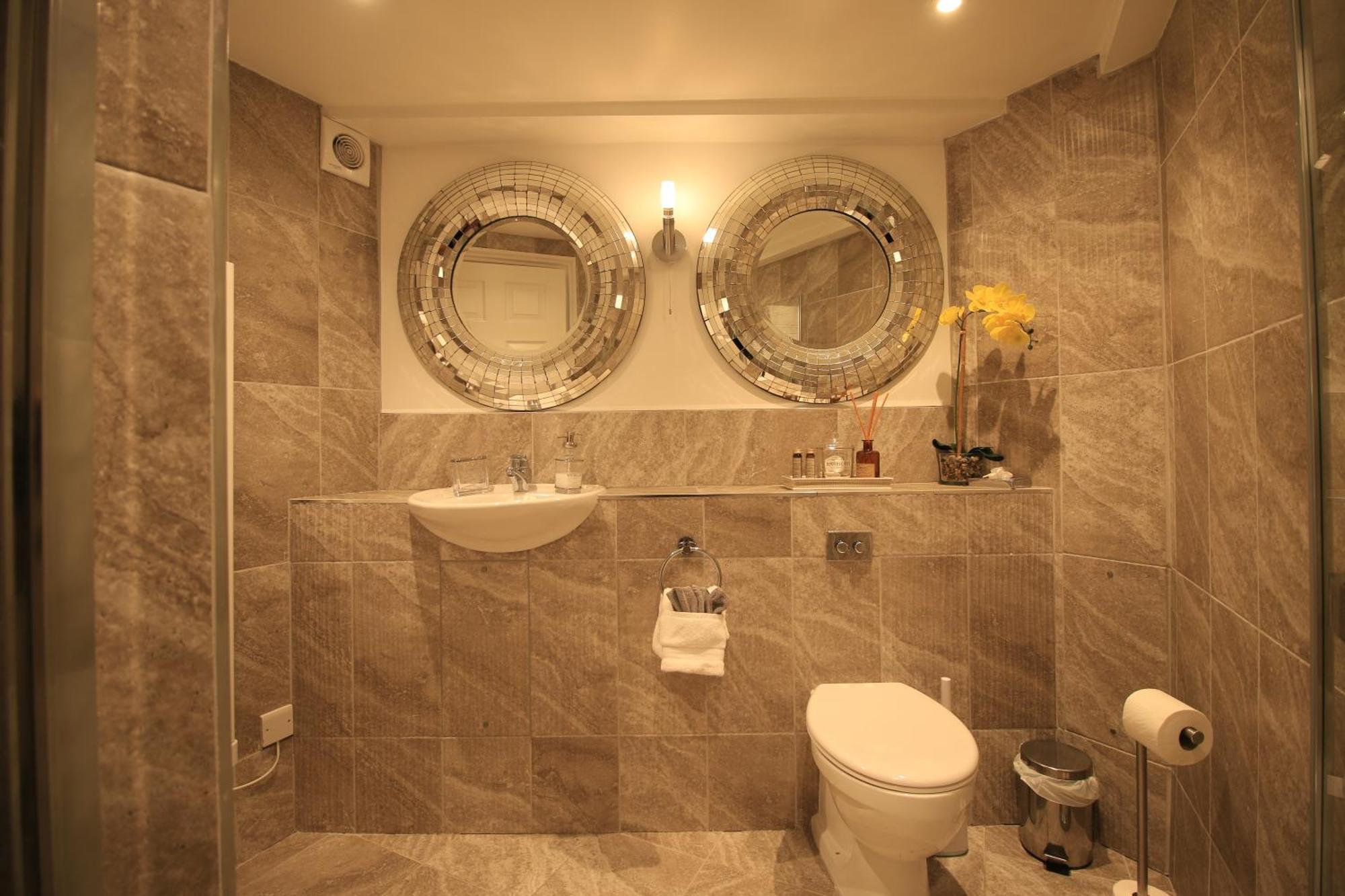Streamside Apartments Йеавил Экстерьер фото